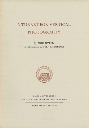 Bild på A turret for vertical photography : in collaboration with B